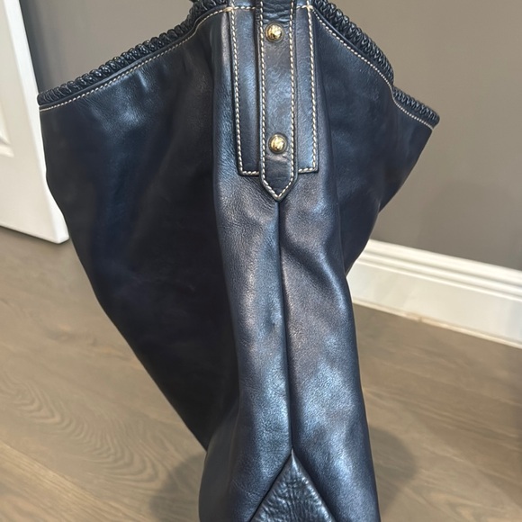 Gucci Leather Navy Blue Hobo Women's Bag - Picture 6 of 12